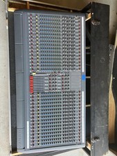 Soundcraft Delta Monitor-32