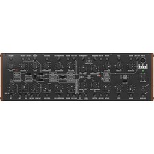 Behringer Kobol Expander - Synthesizer