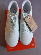 Neu Original Nike Fußball Schuhe gr 45 US 11