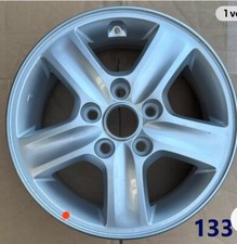 1(3) x Original Hyundai i30 2007 Alufelge 5,5Jx15 Zoll ET44 529102L150