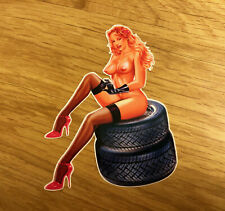 PIN UP BEAUTY V8 Aufkleber