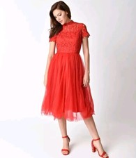 Neu Chi Chi London rotes