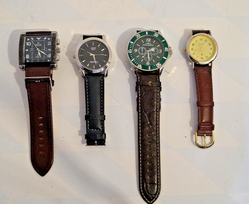 Armbanduhr aus uhrensammlung - aus,