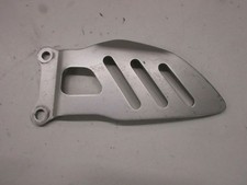 Fersenschutz Fußraste Suzuki GSX-R 1000 K5 K6 vorne rechts Blende Fußrastenhalte