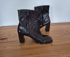 Marc Cain Blockabsatz