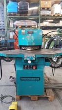 Indumasch CNC Ausklinkmaschine  FIN Typ 304 Eckenstanze  