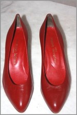 STEPHANE KELIAN Pumps Vollleder dunkelrot Gr. 38,5
