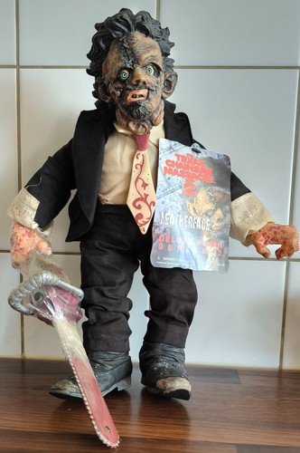 Mezco cinema fear - of, deluxe