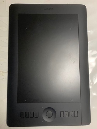 Wacom intuos pro medium pen - intuos,