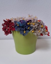 Blumen aus Glasperlen im Topf ca.13cm Hoch Neuwertig 