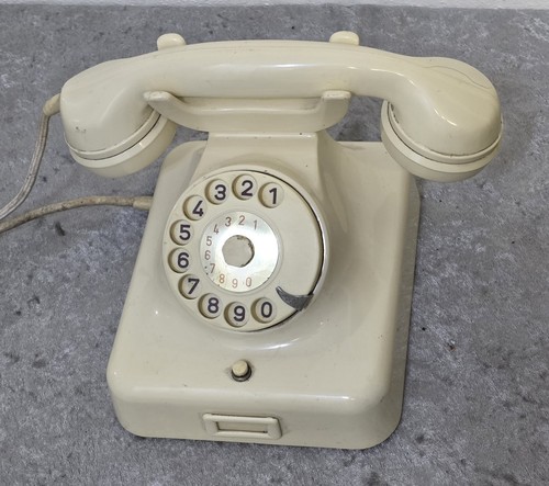 Altes wählscheibentelefon w48 - altes,