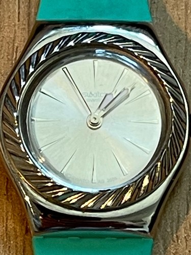 Neuwertige swatch irony lady - swatch,