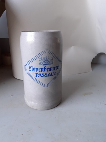 Alter bierkrug löwenbrauerei - bierkrug,