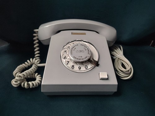 Ddr telefon mit wählscheibe - ddr,