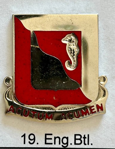 Military unit crests - unit,