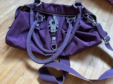 George Gina & Lucy Handtasche