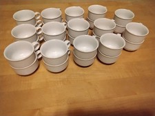 1  x  Thomas Hotel Trend weiß stapelbar Tasse Kaffeetasse Rillenmuster 0,16 L.
