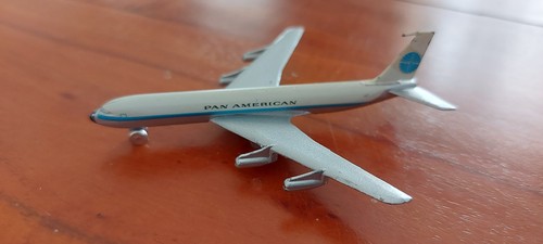 Flugzeugmodell boeing 707 - boeing,