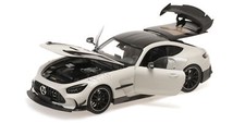 Minichamps 110032020