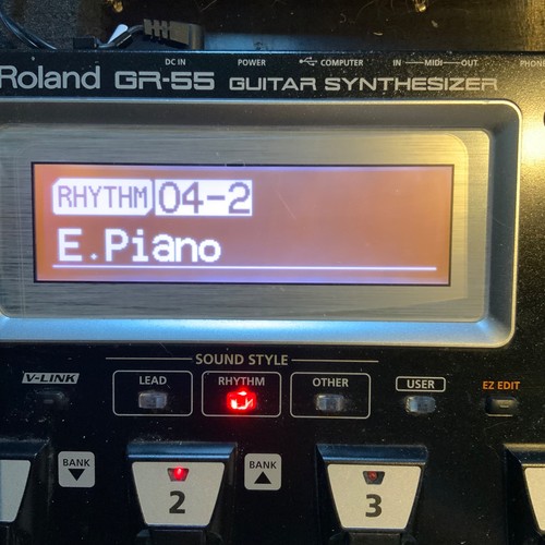Roland und 3 mit - roland, gr