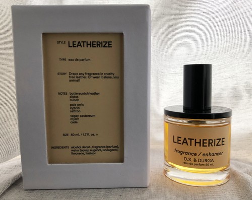 Durga leatherize eau de - &,