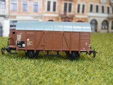 BTTB gedeckter Güterwagen mit BH 4120