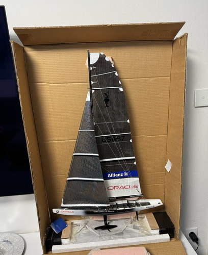 Abordage bmw oracle racing - bmw,