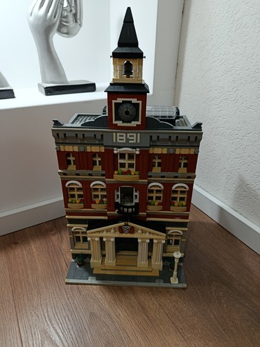 Lego creator expert town hall - lego,