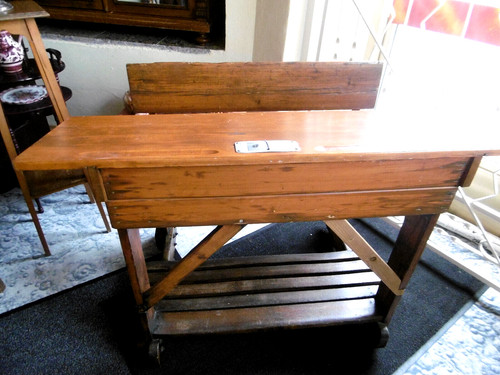 Antike schulbank aus - antike, (holz)