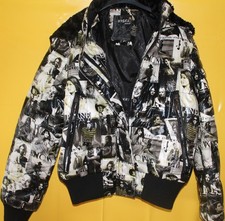 Winter Jacke Material wie Lack PVC