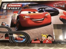 1. Carrera First Disney Pixar