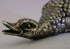 Tierfigur Gans Vogel aus