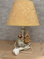Lampe aus Zierporzellan aus der Porzellanmanufaktur Gräfenthal