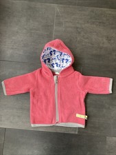Kuschelige Baby-Jacke von