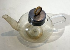 Teekanne aus hitzefestem Glas