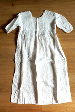 sehr schönes Puppenkleid /