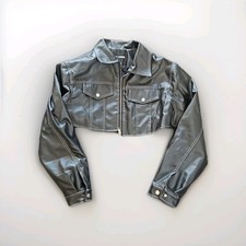 FashionNova Cropped Lederjacke