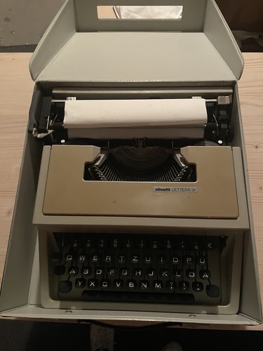 Schreibmachine olivetti - schreibmachine,