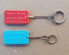 2x DDR Schlüsselanhänger