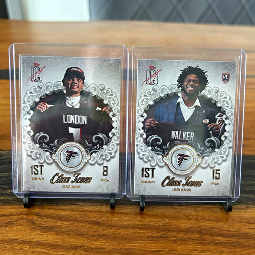 Topps class icons 2022 nfl - class,