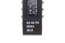 IBM 300 GB 2,5" SAS HDD für