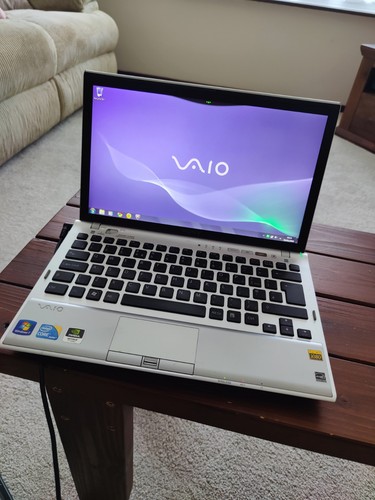 Silber sony vaio vpcz1 - silber,