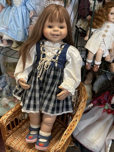 Evelyn leman künstlerpuppe - evelyn,