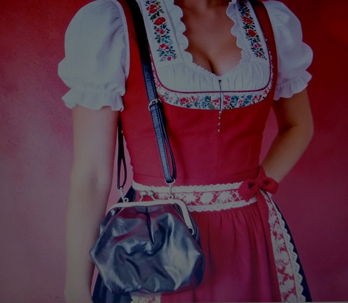 Dirndltasche schwarz - in,