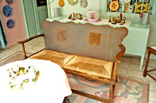 Alte Worpsweder Sitzgruppe, große Bank und 3 Sessel, gratis dazu ein Tisch!