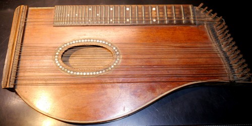 Antike zither zum - antike,