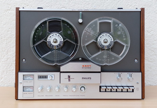 Philips 4407 22 hifi - /,