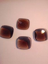 1 synthetischer Stein, oval hellbraun ca. 17,5 x 16 mm clean