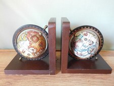 Buchstützen Globus Holz braun Buchständer Globen Erdkugel