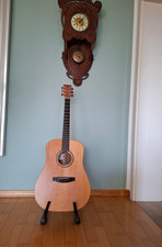 Lakewood D-18 Dreadnought